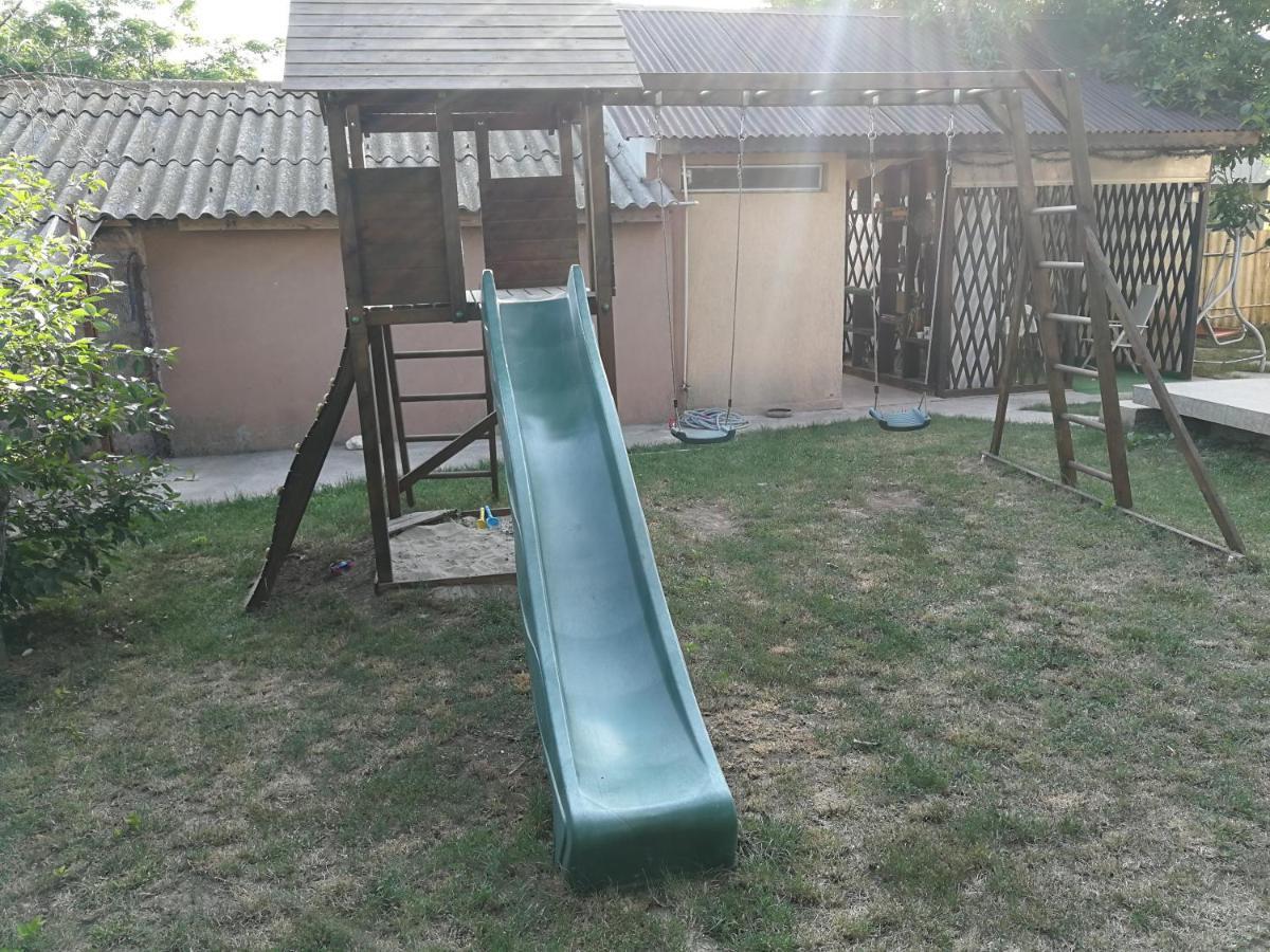 Pensiunea Socrita Corbu  Εξωτερικό φωτογραφία
